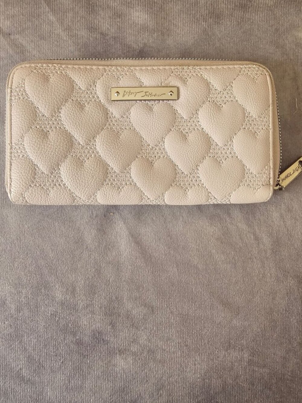 Betsey Johnson Heart Wallet